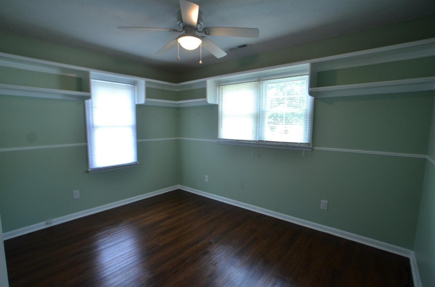 2140 Sand Hill Road Irvine, KY 40336 - Photo 13 of 29 Move in ready!
