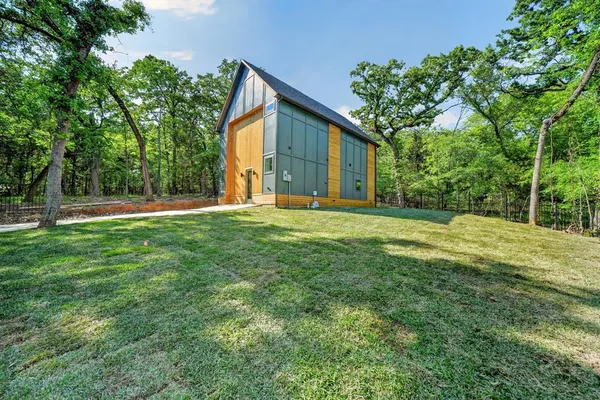 $349,000 | 116 Carolyn Road, Mabank, TX 75156