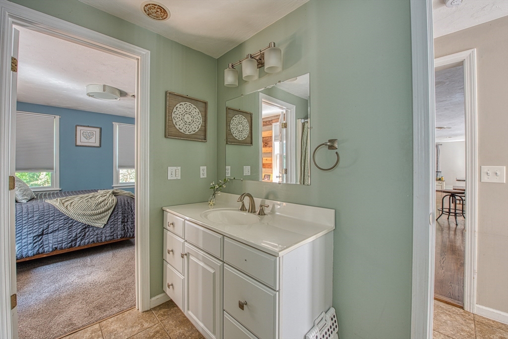 5 Daniel Road Lakeville, MA 02347 - Photo 34 of 41 Gallery Image 34