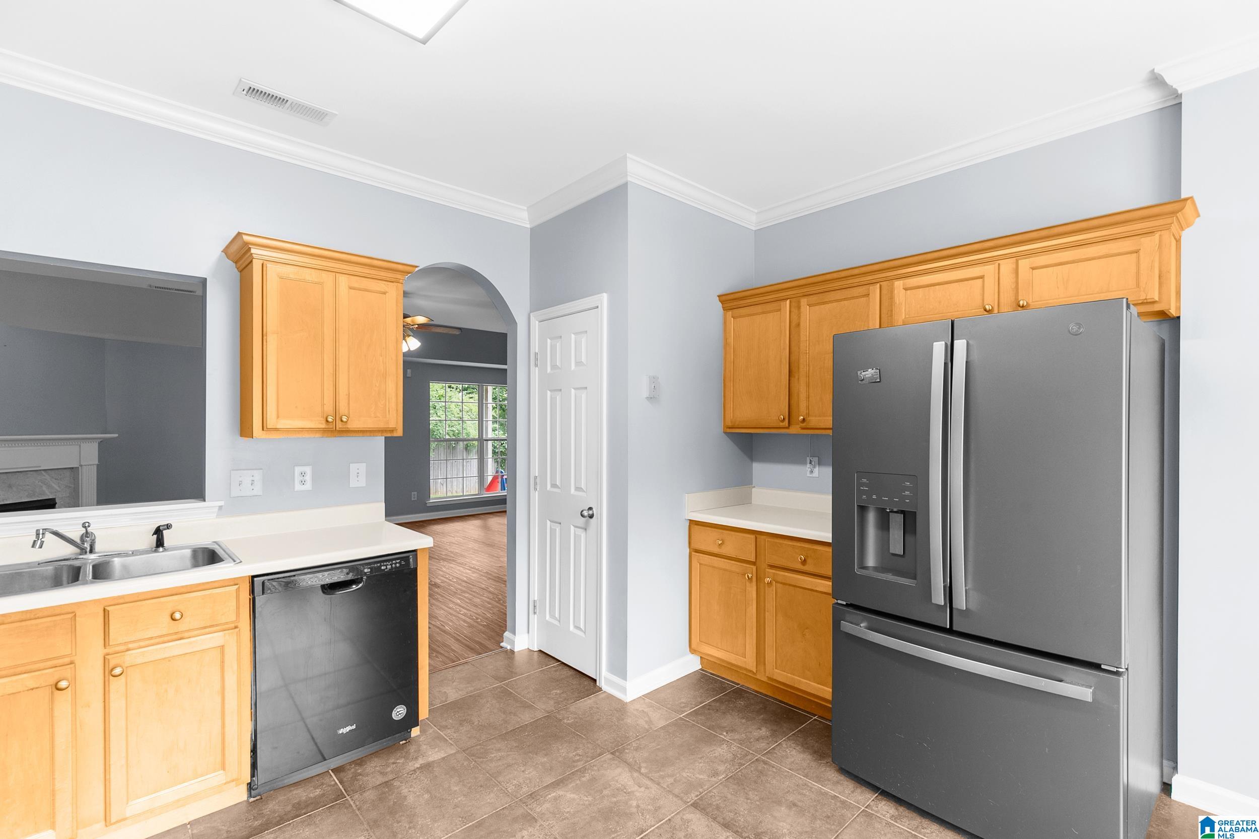 173 Canyon Trail Pelham, AL 35124 - Photo 6 of 29