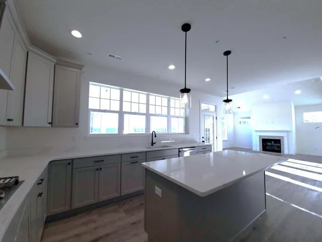 $915,990 | 2853 Launch Drive, Delavan, WI 53115