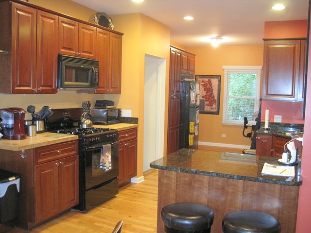255 North Happ Road Northfield, IL 60093 - Photo 5 of 15