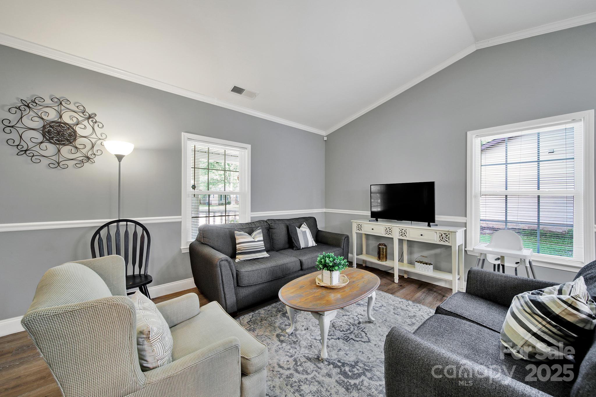 6705 Reddman Road Charlotte, NC 28212 - Photo 6 of 37