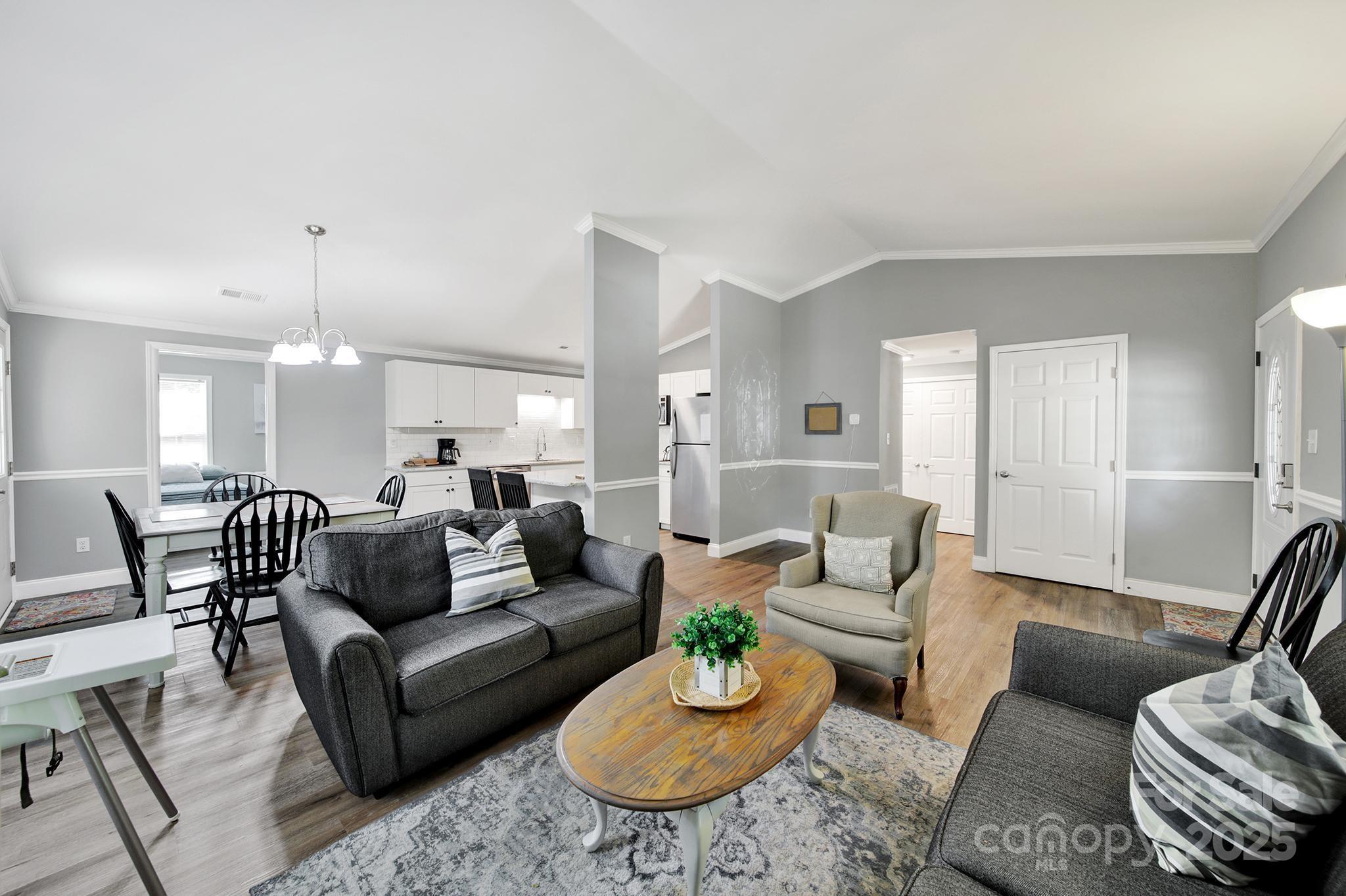 6705 Reddman Road Charlotte, NC 28212 - Photo 8 of 37