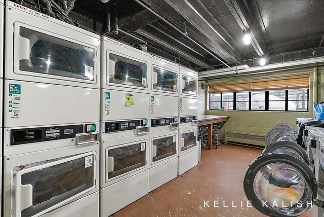 $238,000 | 505 Cherry Street Southeast, Unit 217, Grand Rapids, MI 49503