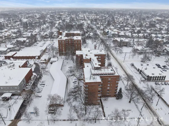 $238,000 | 505 Cherry Street Southeast, Unit 217, Grand Rapids, MI 49503