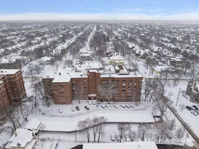 $238,000 | 505 Cherry Street Southeast, Unit 217, Grand Rapids, MI 49503