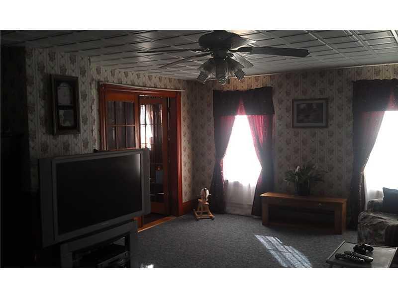 1705 Bangor Road Linneus, ME 04730 - Photo 11 of 16 Living Room.