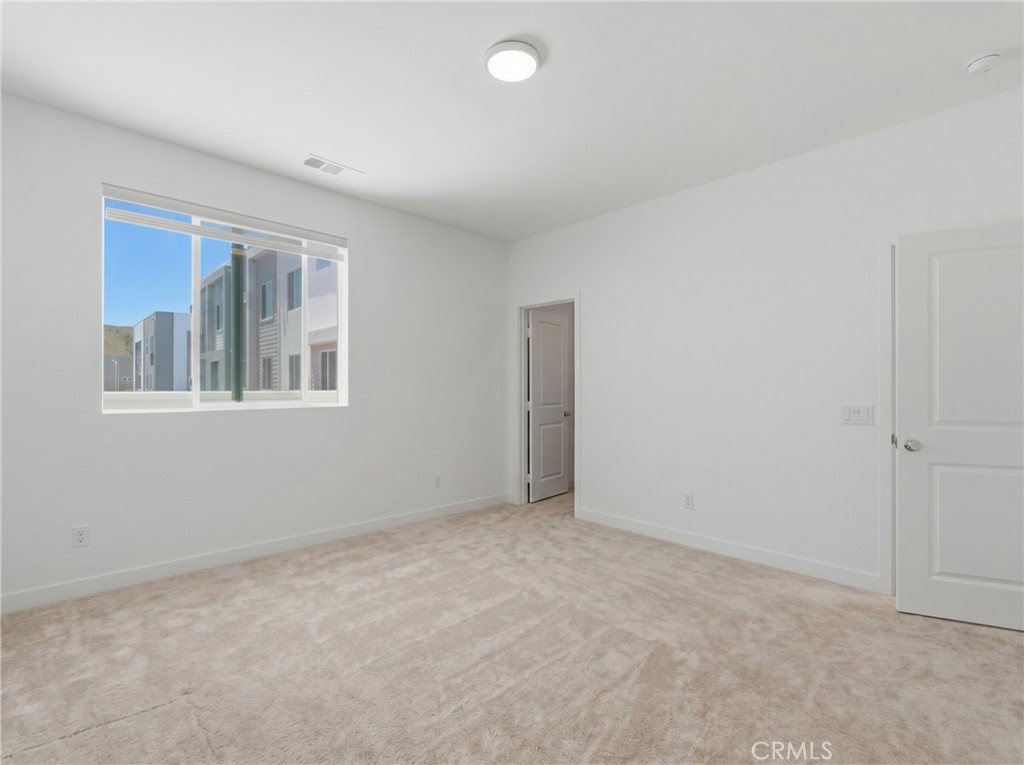 26729 Blue Hls Loop Valencia, CA 91381 - Photo 30 of 51 REMOVED PERSONAL ITEMS WITH AI