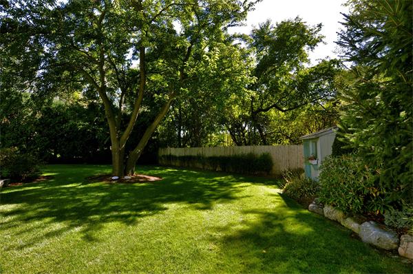 12 Quadrant Road Salem, MA 01970 - Photo 9 of 9 a backyard of a house with lots of green space