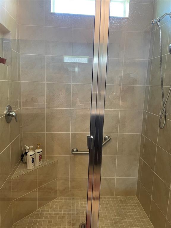 6209 Southwest 89th St Road Ocala, FL 34476 - Photo 21 of 27 a bathroom with a shower