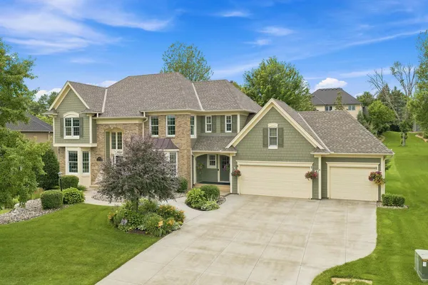 $750,000 | 3824 Fairway Terrace, Woodbury, MN 55125