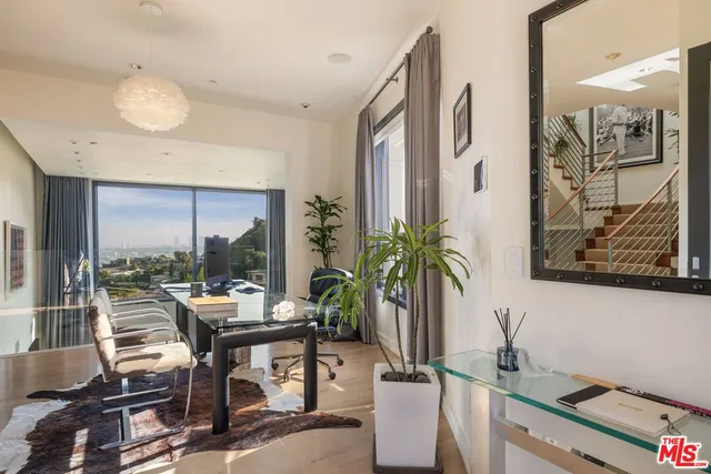 $7,495,000 | 1573 Sunset Plaza Drive, Los Angeles, CA 90069