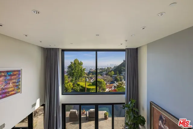 $7,495,000 | 1573 Sunset Plaza Drive, Los Angeles, CA 90069