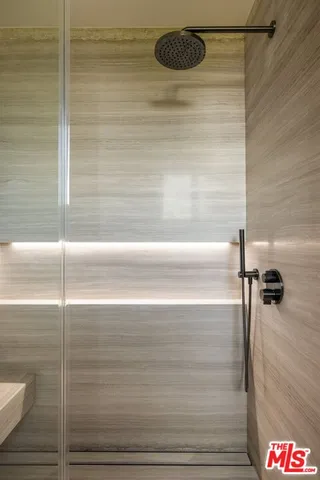 $7,495,000 | 1573 Sunset Plaza Drive, Los Angeles, CA 90069