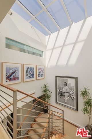 $7,495,000 | 1573 Sunset Plaza Drive, Los Angeles, CA 90069