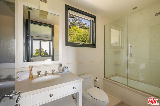 $7,495,000 | 1573 Sunset Plaza Drive, Los Angeles, CA 90069