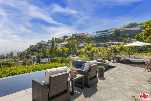 $7,495,000 | 1573 Sunset Plaza Drive, Los Angeles, CA 90069