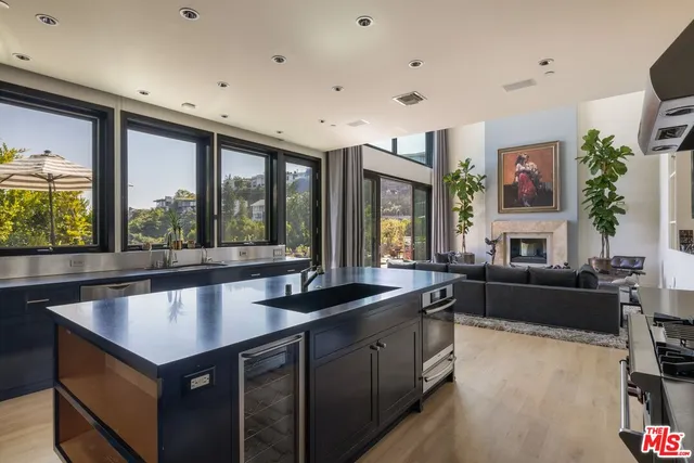 $7,495,000 | 1573 Sunset Plaza Drive, Los Angeles, CA 90069