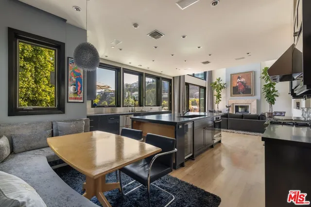 $7,495,000 | 1573 Sunset Plaza Drive, Los Angeles, CA 90069