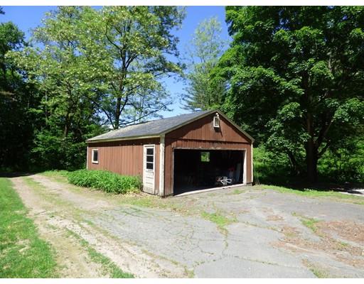 340 Greenfield Road Deerfield, MA 01342 - Photo 4 of 33 Gallery Image 4