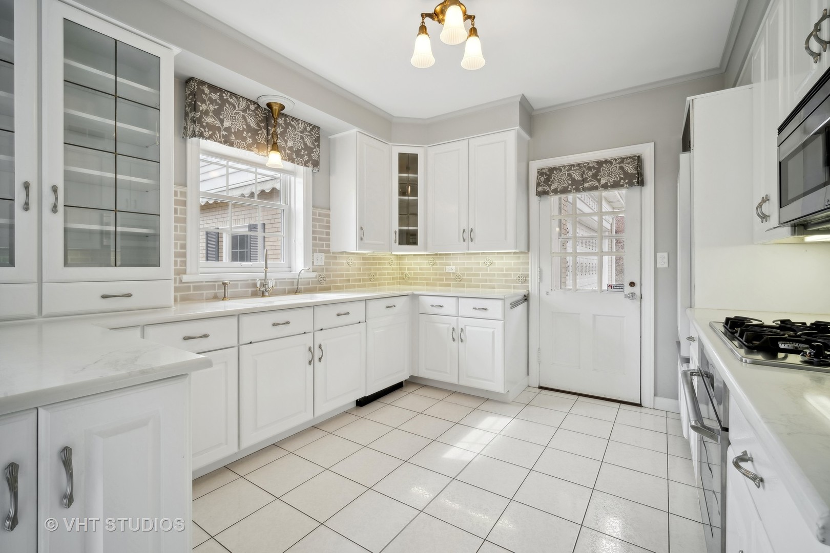 111 Yost Avenue Park Ridge, IL 60068 - Photo 17 of 45 Gallery Image 17