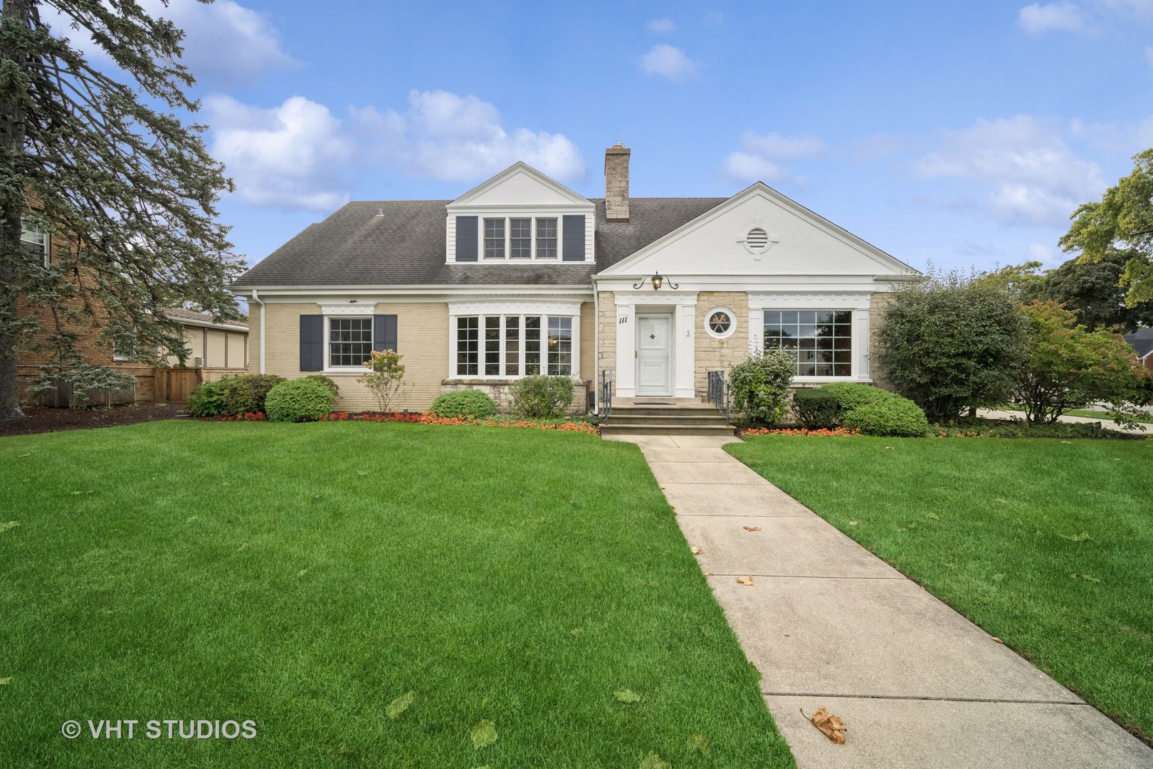 111 Yost Avenue Park Ridge, IL 60068 - Photo 2 of 45 Gallery Image 2