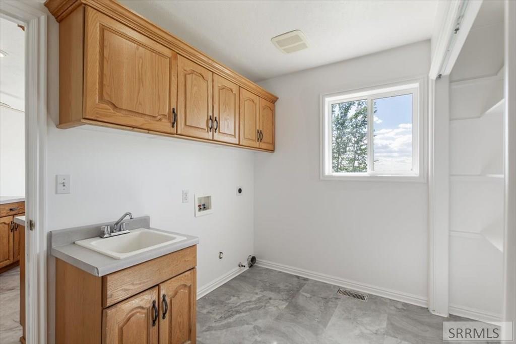 389 North 4050 East Rigby, ID 83442 - Photo 14 of 46