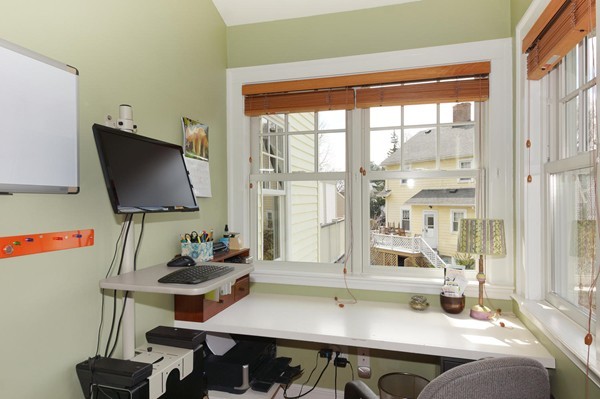 133 Sunset Road Arlington, MA 02474 - Photo 11 of 28 Gallery Image 11