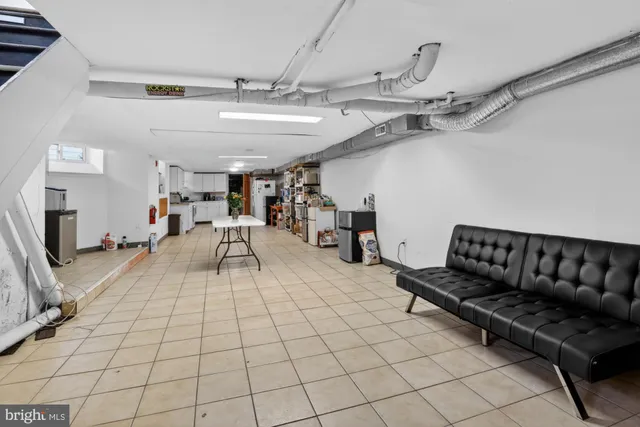 $5,750 | 4001 Baltimore Avenue, Philadelphia, PA 19104