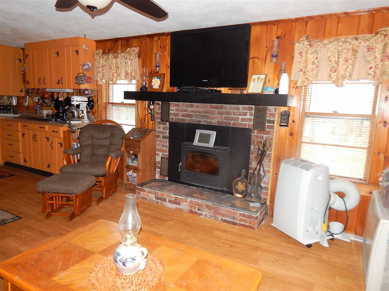 265 Pinkham Road Middleton, NH 03887 - Photo 14 of 26