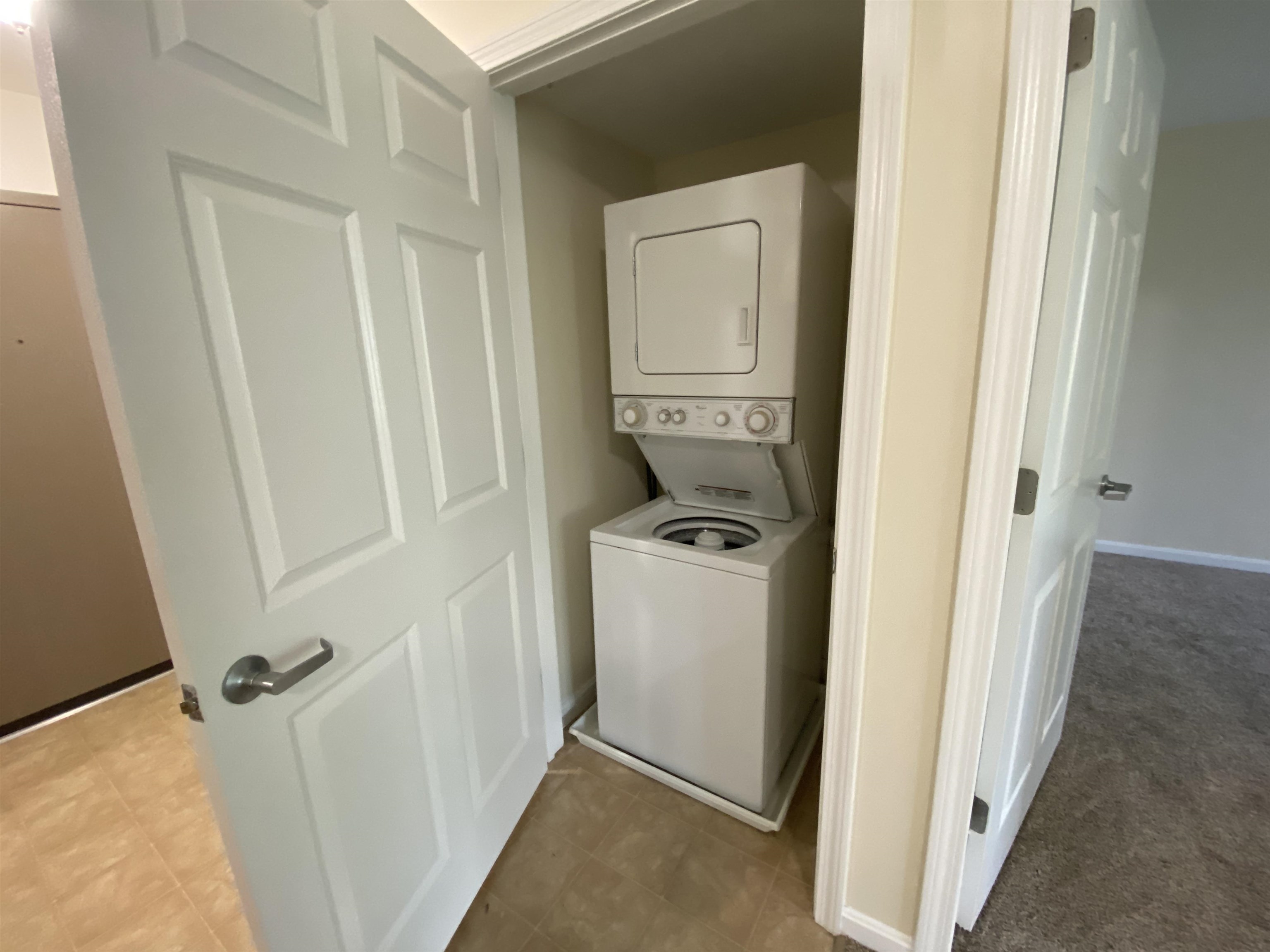 20 Sentinel Court, Unit 304 Manchester, NH 03103 - Photo 15 of 40