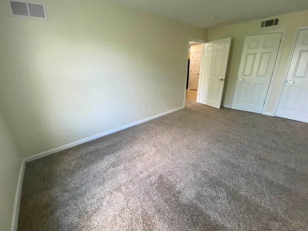 $1,804 | 20 Sentinel Court, Unit 304, Manchester, NH 03103