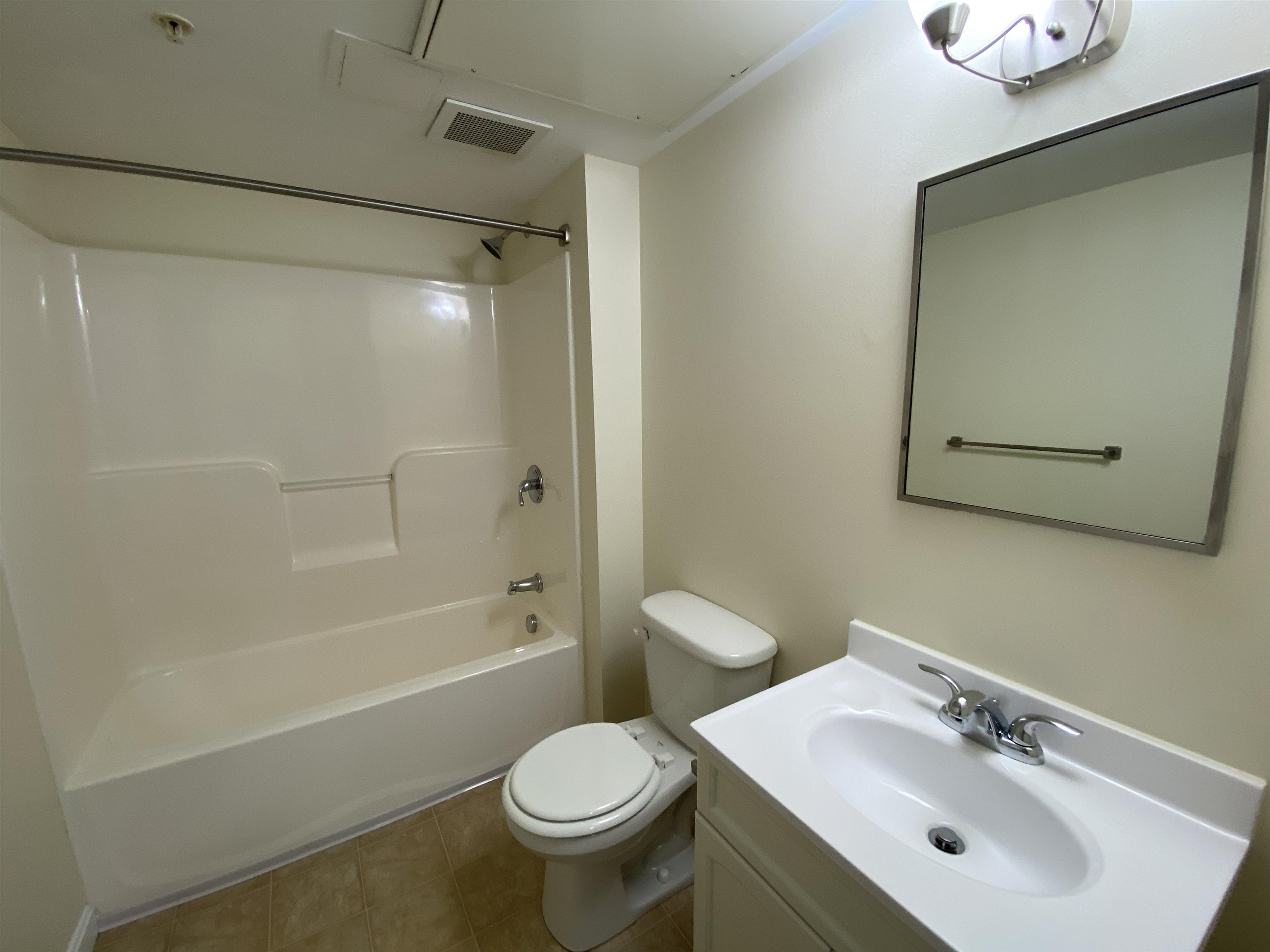 20 Sentinel Court, Unit 304 Manchester, NH 03103 - Photo 28 of 40