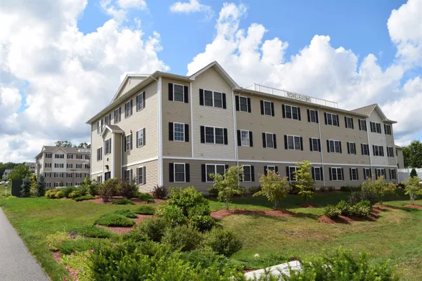 $1,804 | 20 Sentinel Court, Unit 304, Manchester, NH 03103