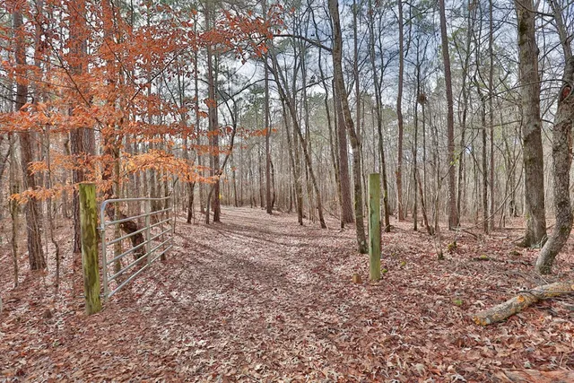 a view of a large white building