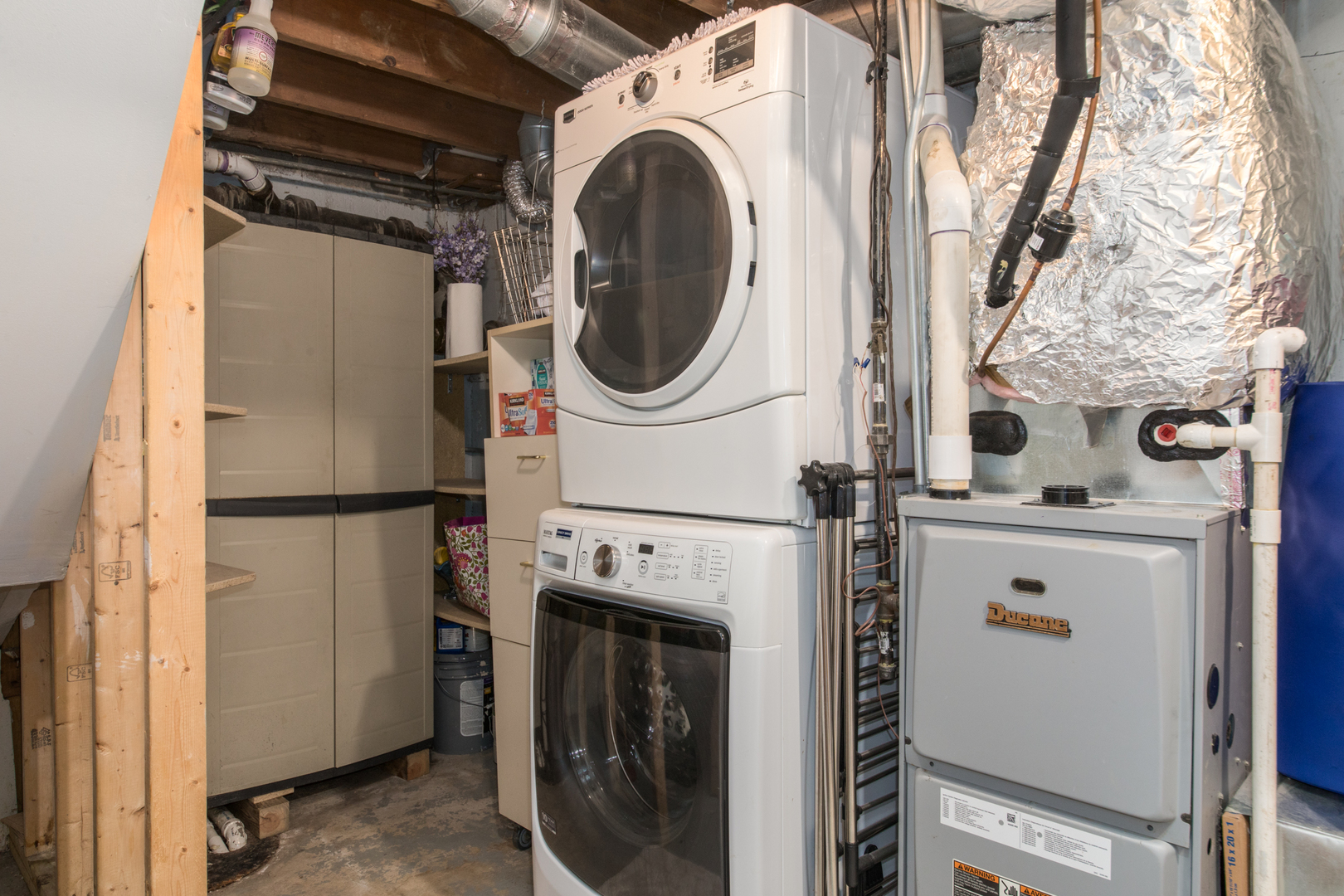817 Hibbard Road, Unit D Wilmette, IL 60091 - Photo 19 of 26 a close up view of a washer and dryer