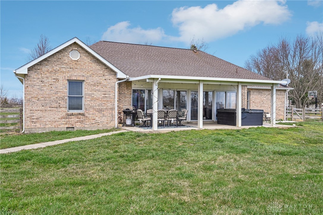 5961 Rogers Road Jamestown, OH 45335 - Photo 27 of 39