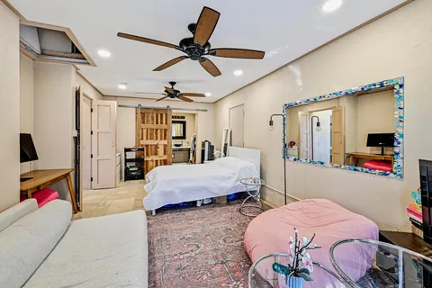 $999,000 | 840 Windy Shores Loop, Spicewood, TX 78669