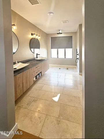 $499,950 | 252 Hidden Crest Circle, El Paso, TX 79912