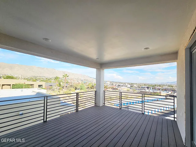 $499,950 | 252 Hidden Crest Circle, El Paso, TX 79912