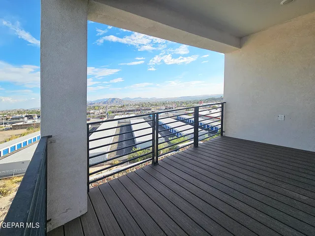 $499,950 | 252 Hidden Crest Circle, El Paso, TX 79912