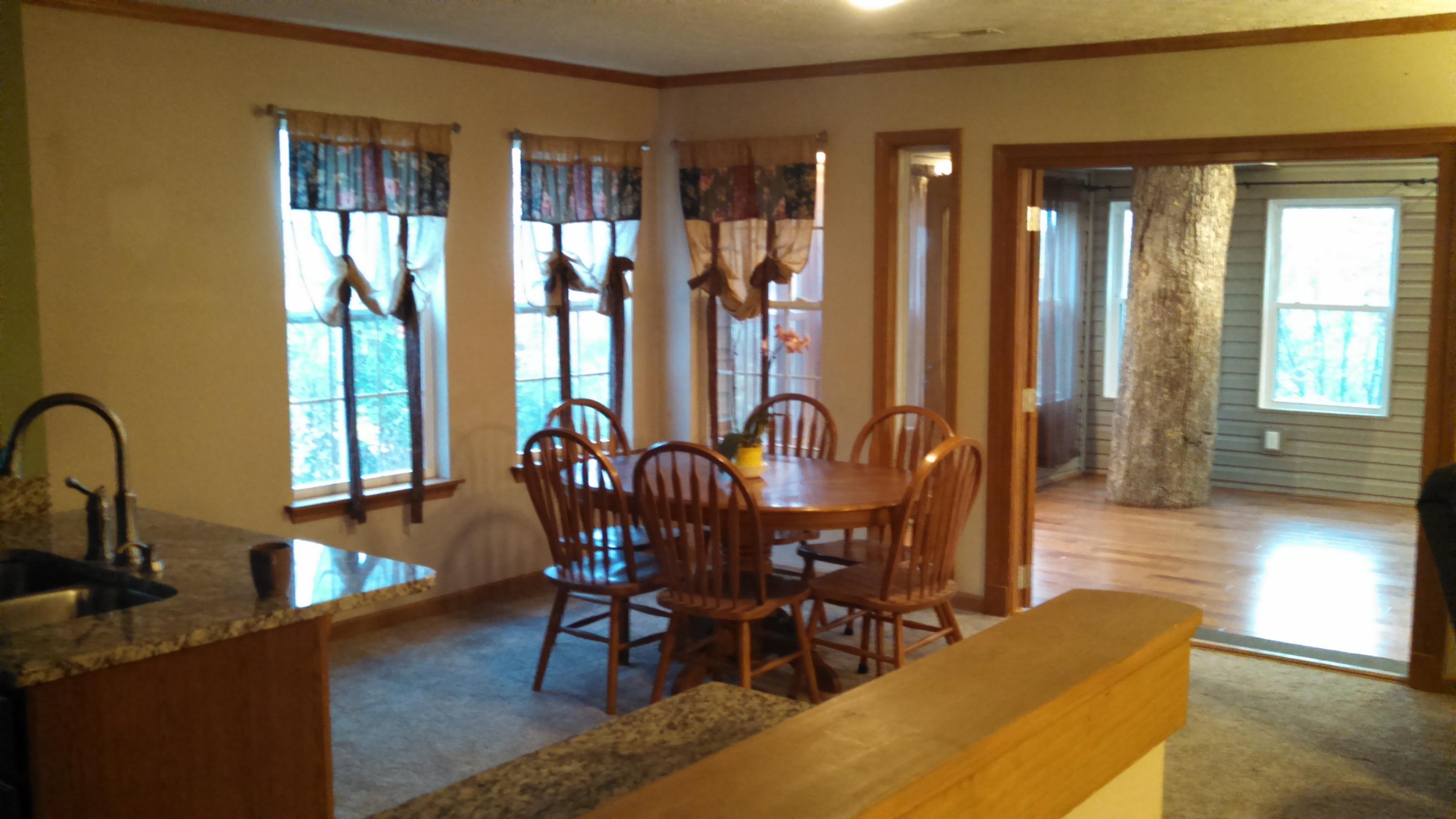 3849 Glendale Road Bybee, TN 37713 - Photo 10 of 27 494471_294377_1446850295396