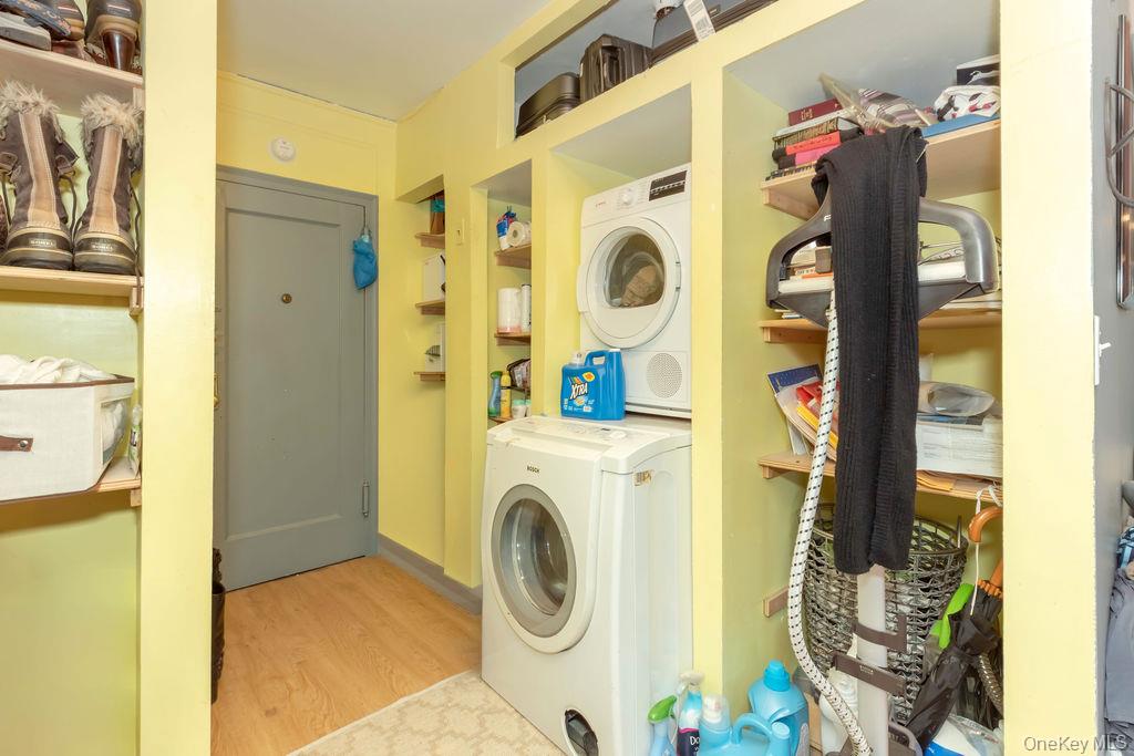 151 Centre Avenue, Unit 4B New Rochelle, NY 10805 - Photo 3 of 16