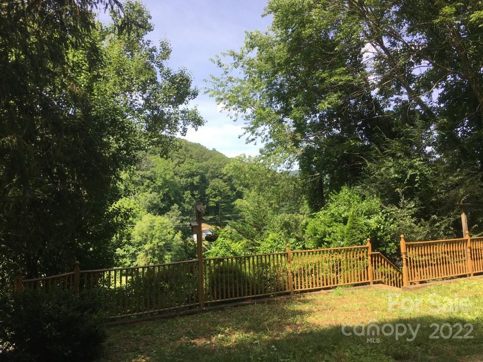 192 Old Fort Road Fairview, NC 28730 - Photo 3 of 23 Gallery Image 3