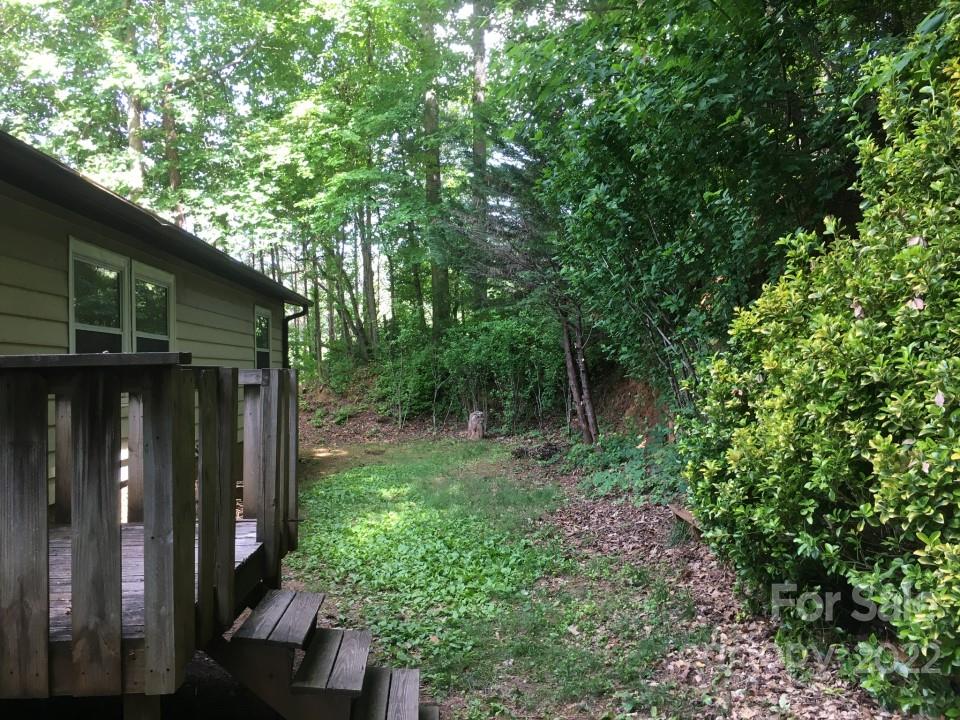 192 Old Fort Road Fairview, NC 28730 - Photo 4 of 23 Gallery Image 4