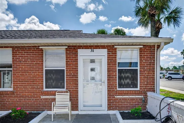 $365,000 | 908 Villas Drive, Unit 31, Venice, FL 34285