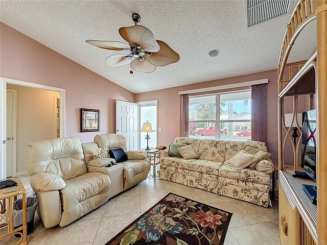 $349,900 | 1399 Holly Hill Avenue, The Villages, FL 32162