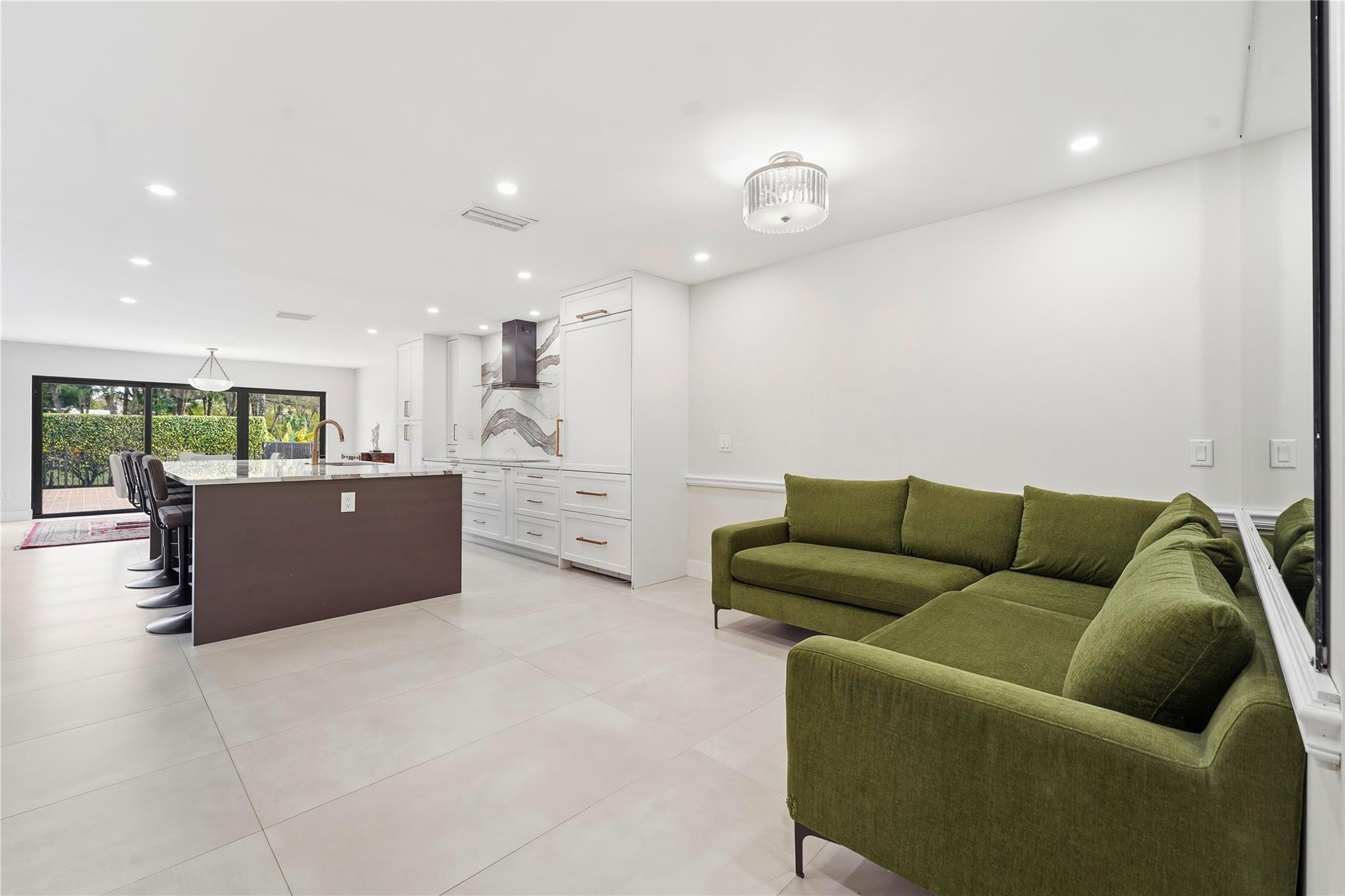 10486 Boca Woods Lane Boca Raton, FL 33428 - Photo 11 of 54 Photo 11