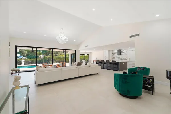 $1,450,000 | 10486 Boca Woods Lane, Boca Raton, FL 33428